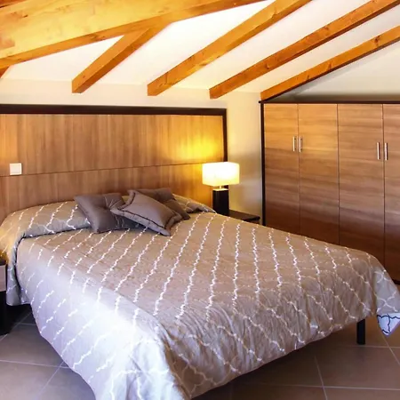 Salina Bay, Vecchio, Garden Side