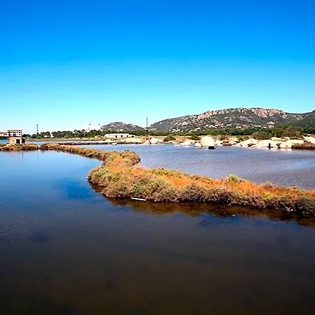 Salina Bay, Vecchio, Garden Side Апартаменты Порто-Веккьо